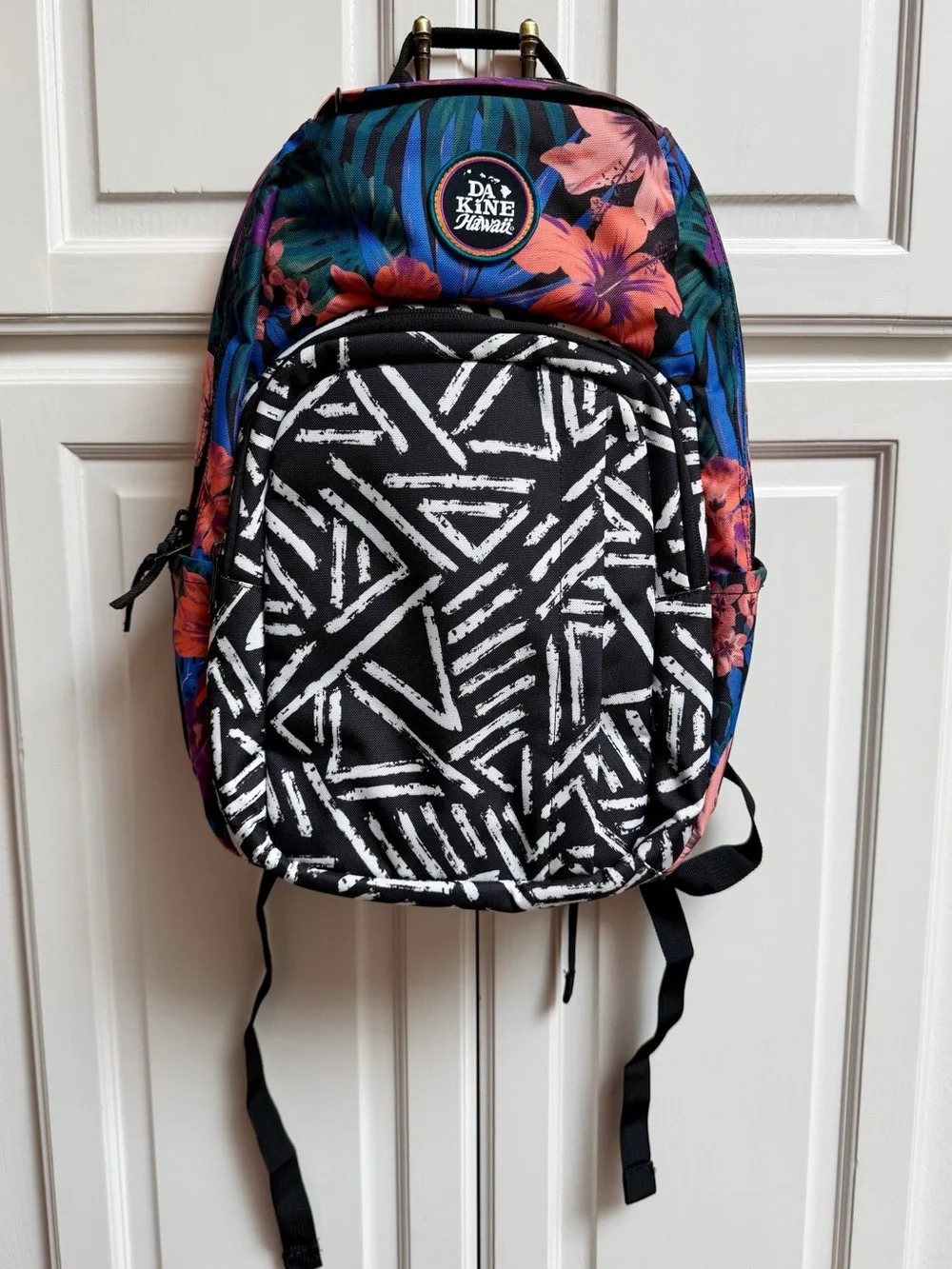 Dakine Campus 25L Backpack Medium Size Hawaiian Tropidelic Print